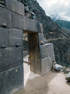 fortaleza-de-ollantaytambo